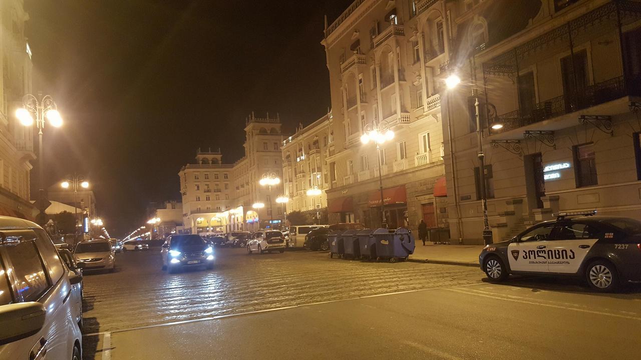 Lasha Apartment Τυφλίδα Εξωτερικό φωτογραφία